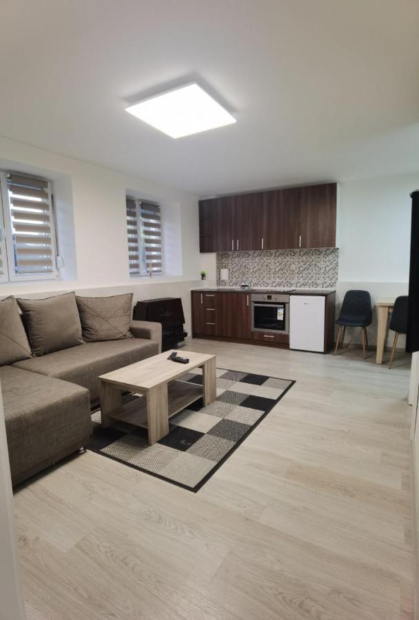 Kraguj Apartman 2 Kragujevac Dış mekan fotoğraf